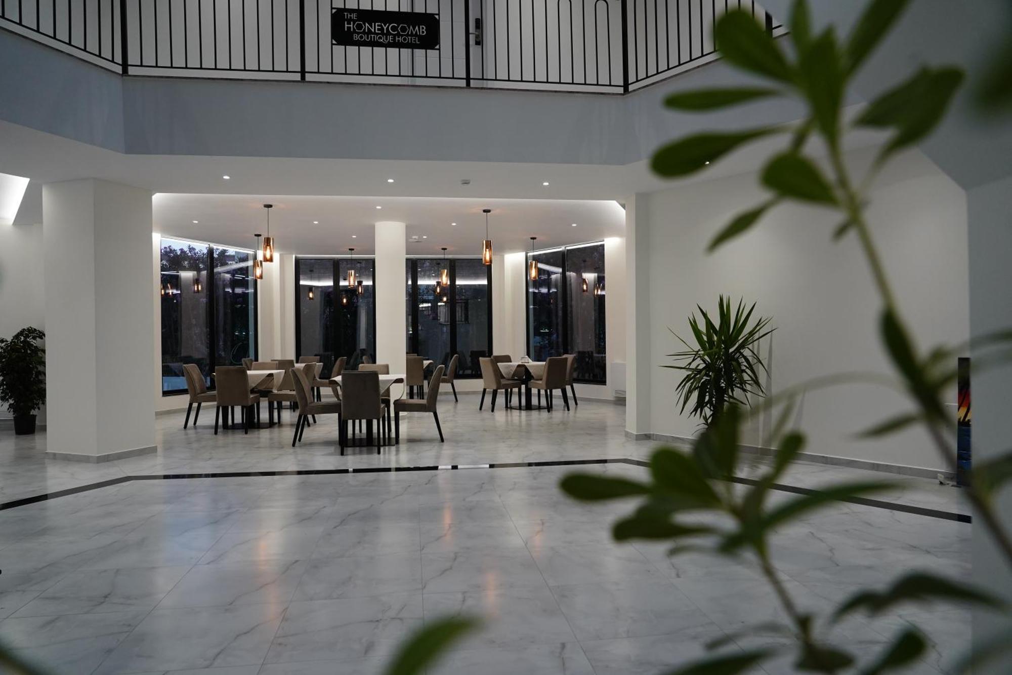 The Honeycomb Boutique Hotel Golem  Exterior foto
