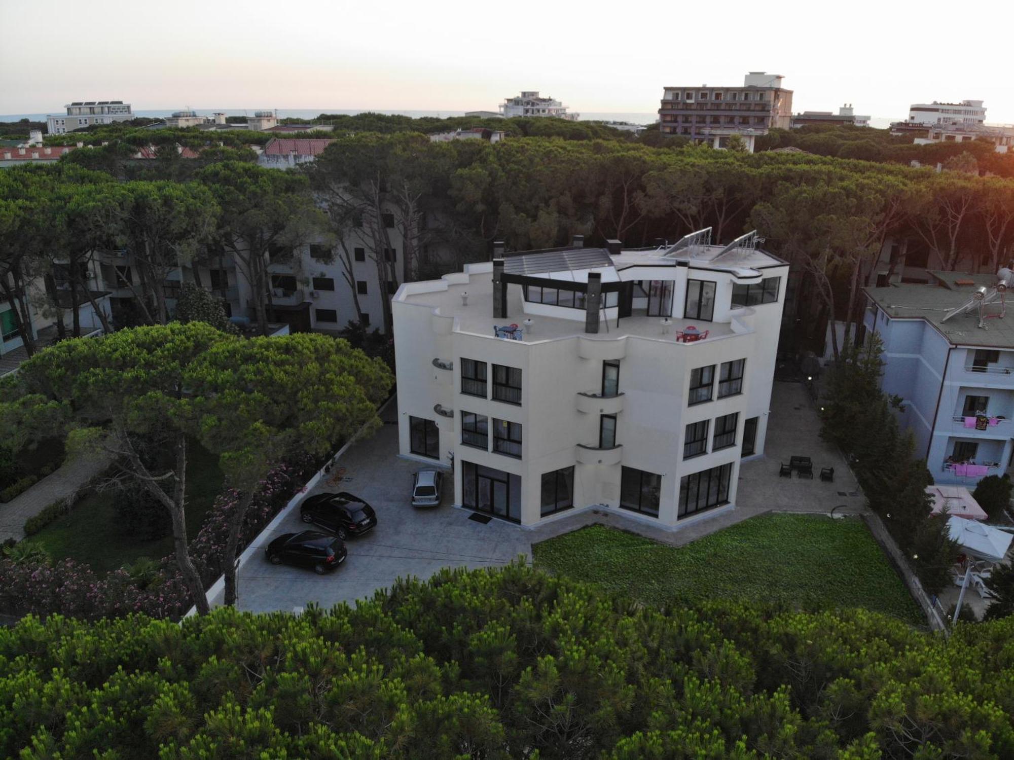 The Honeycomb Boutique Hotel Golem  Exterior foto