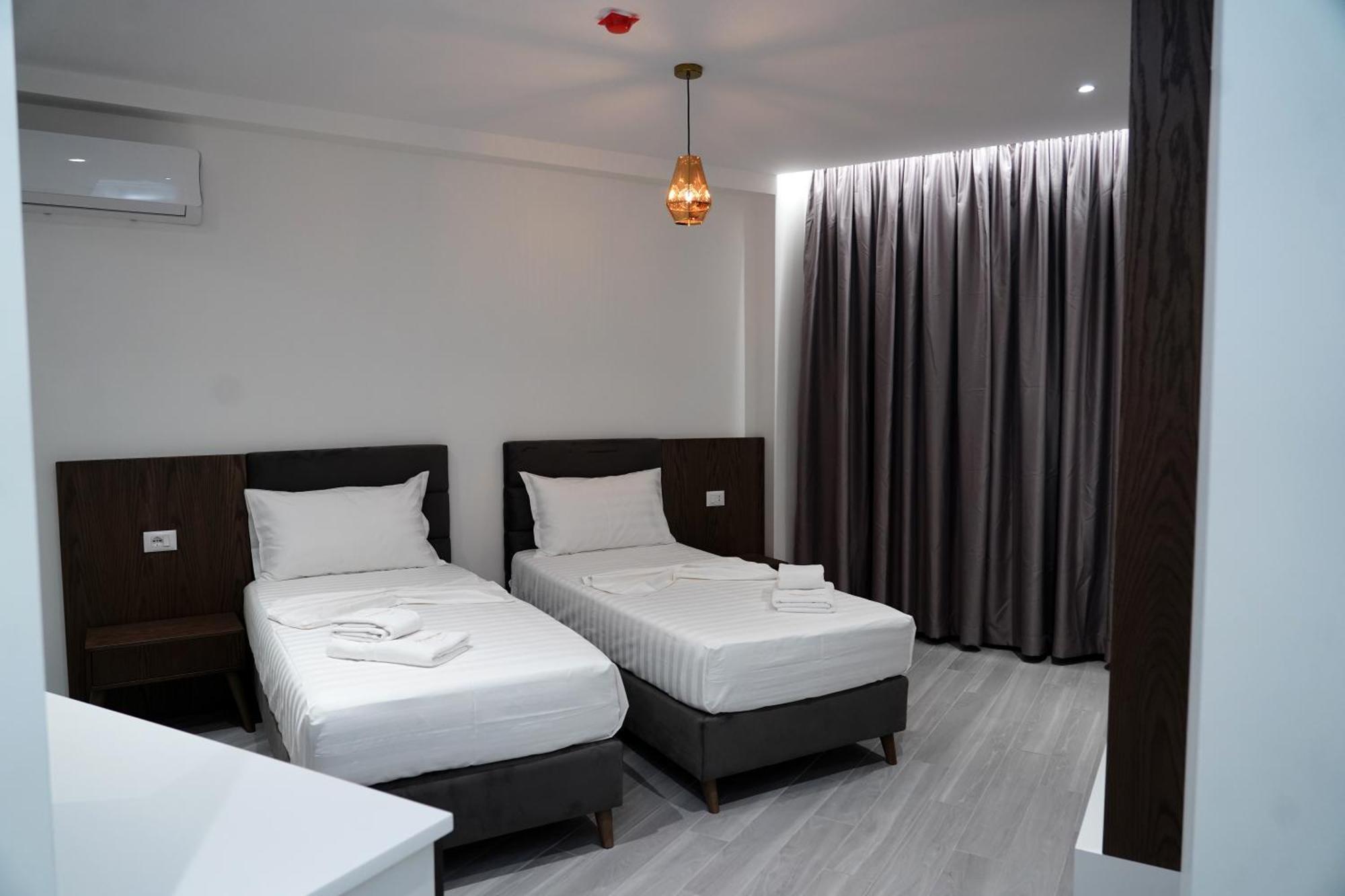 The Honeycomb Boutique Hotel Golem  Exterior foto