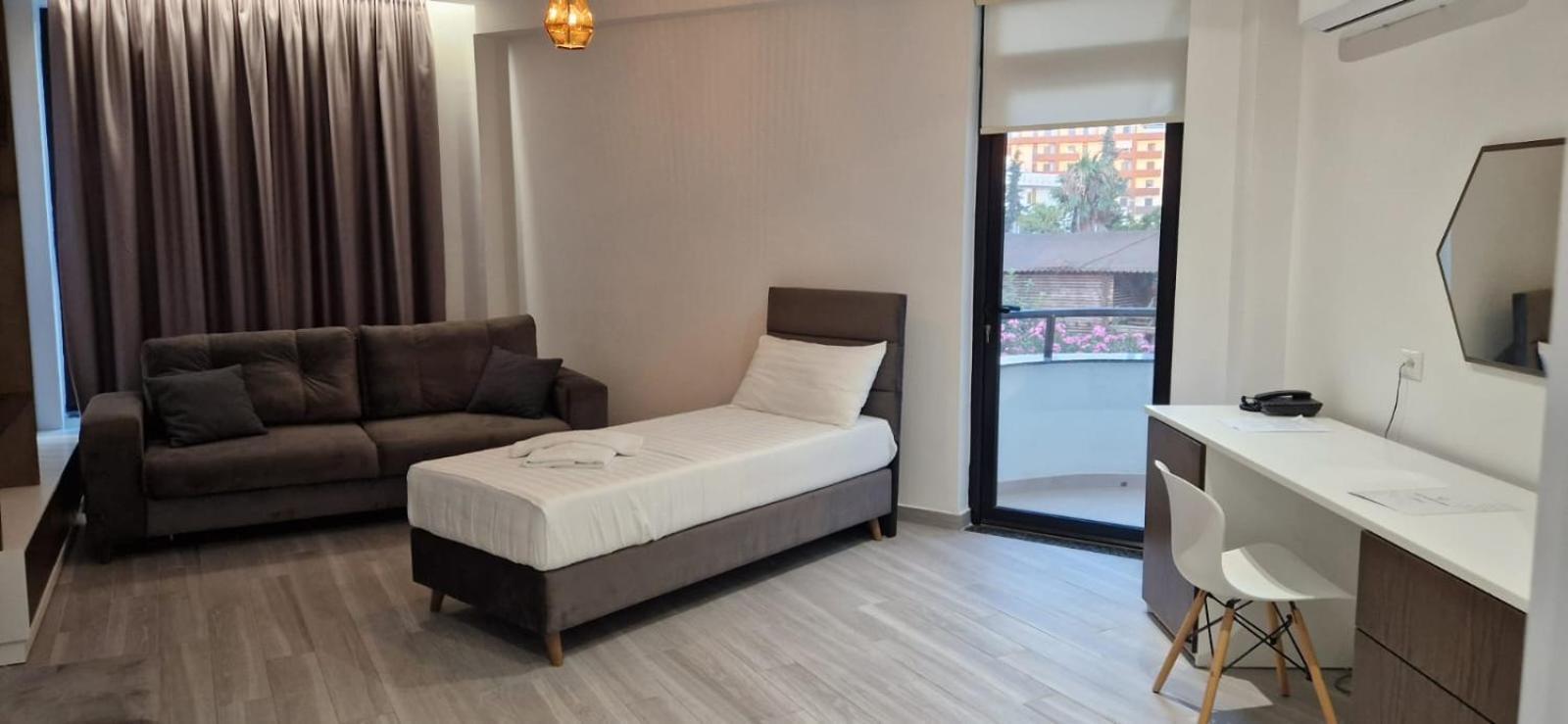 The Honeycomb Boutique Hotel Golem  Exterior foto